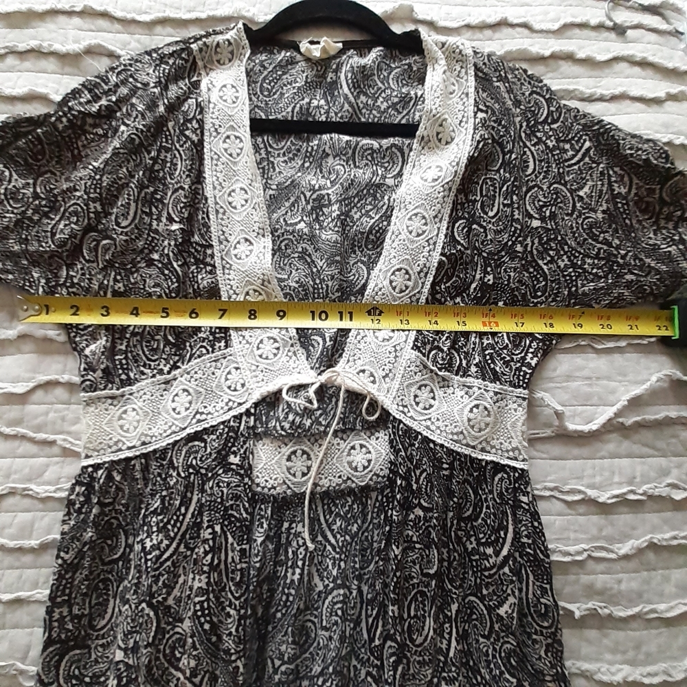 Three Birds Nest Kimono duster - Picture 5 of 7